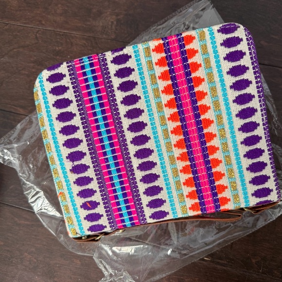 Colorful Patterned Clutch - Picture 3 of 5